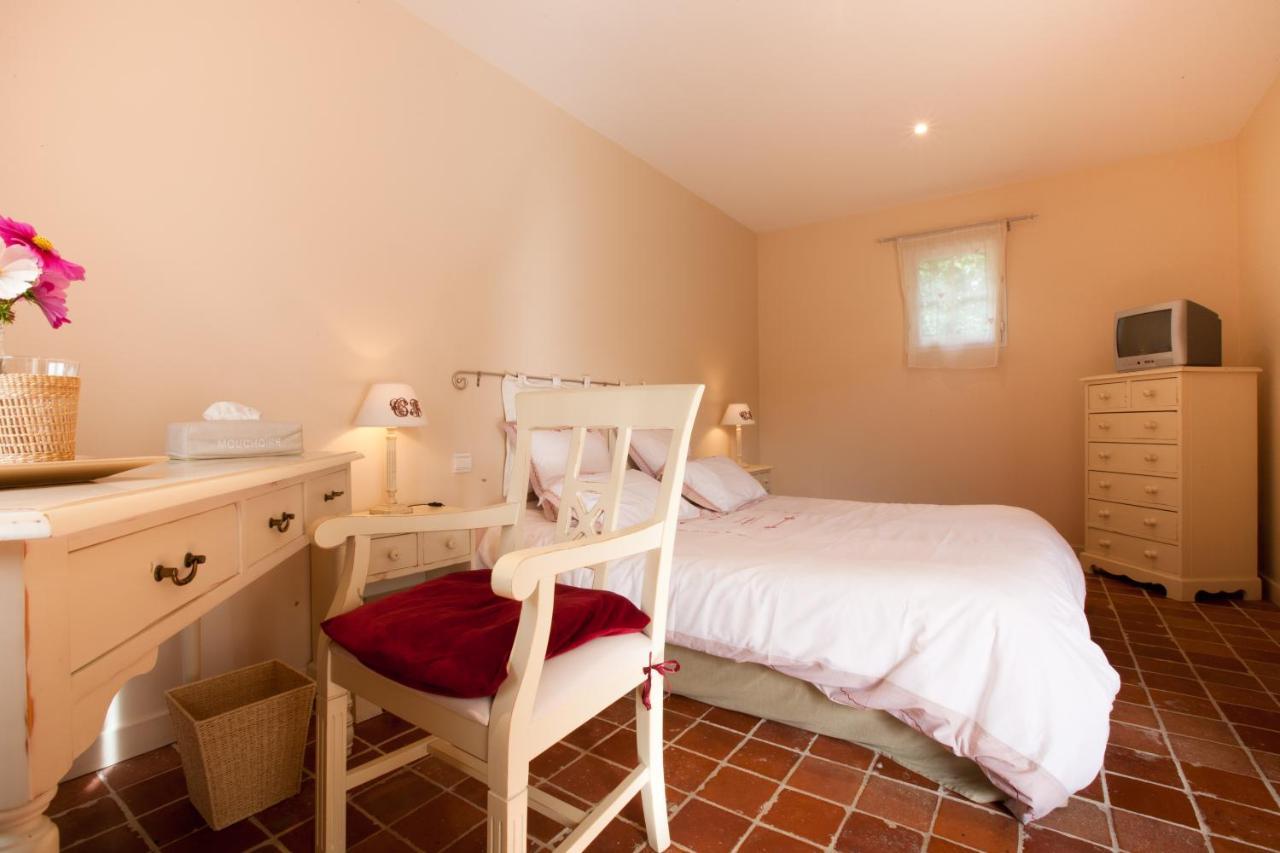 Bed and Breakfast Domaine De La Combotte Nantoux Exterior foto
