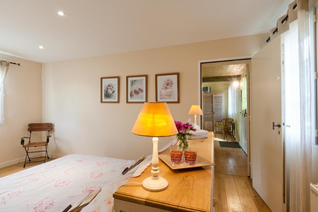 Bed and Breakfast Domaine De La Combotte Nantoux Exterior foto