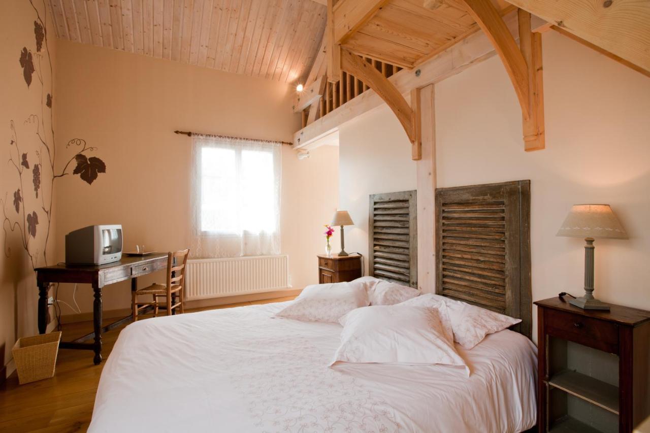 Bed and Breakfast Domaine De La Combotte Nantoux Exterior foto