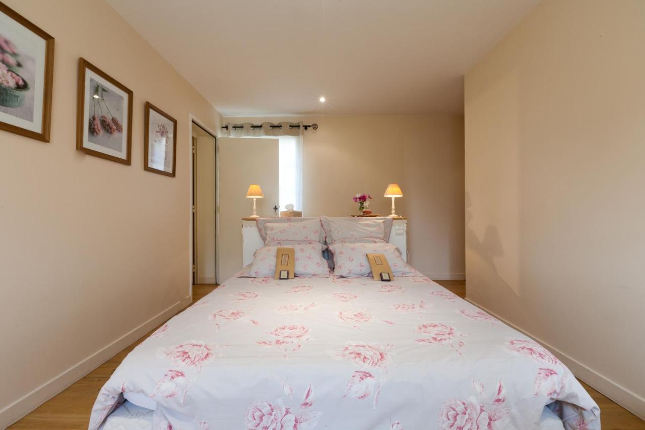 Bed and Breakfast Domaine De La Combotte Nantoux Exterior foto