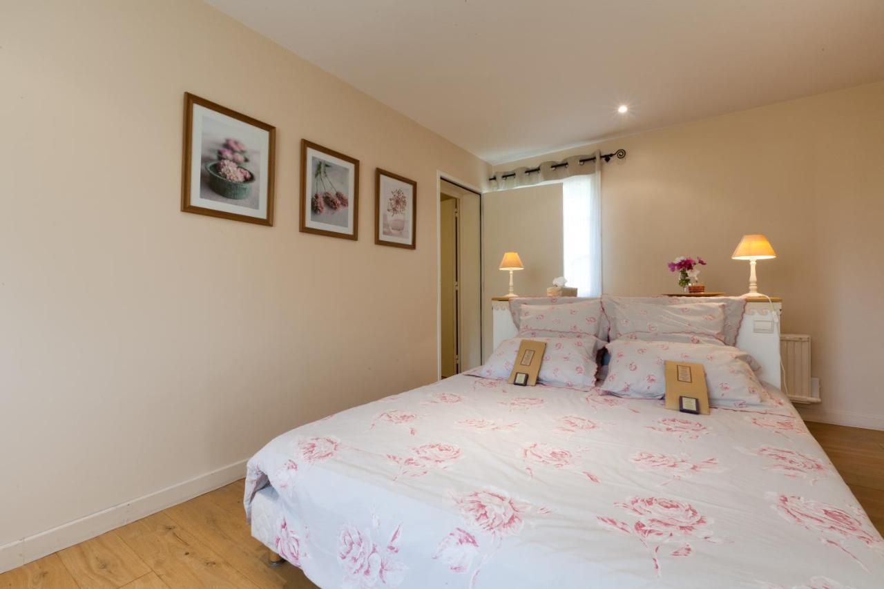 Bed and Breakfast Domaine De La Combotte Nantoux Exterior foto